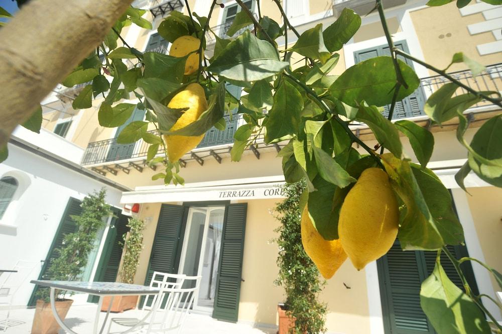 Core Amalfitano City Suites Экстерьер фото