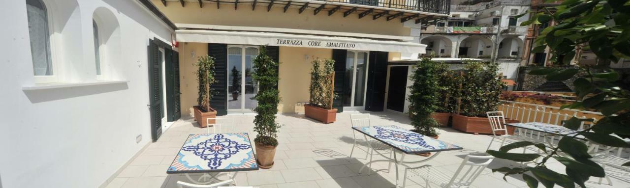 Core Amalfitano City Suites Экстерьер фото